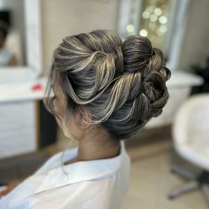 European chignon
